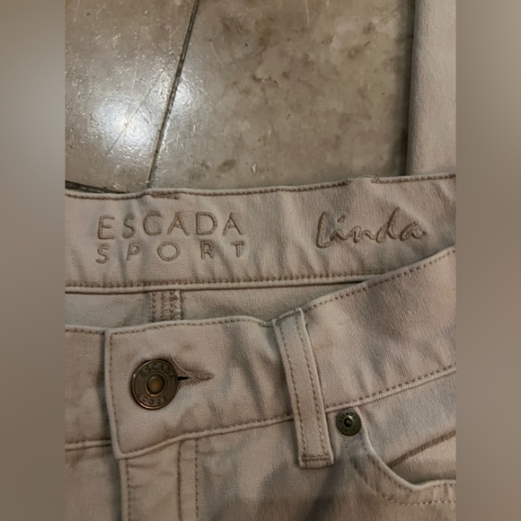 Escada Sport Linda pant excellent condition. Size 8. No size tag see measurement - Picture 5 of 8